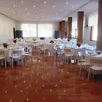 斯卡尼亚酒店 3* 库列拉