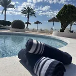 Otel Sicania